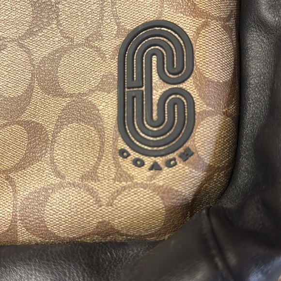 Coach backpack with charms - Picture 10 of 12